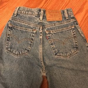 Levi’s 512 Size 5 slim fit tapered leg